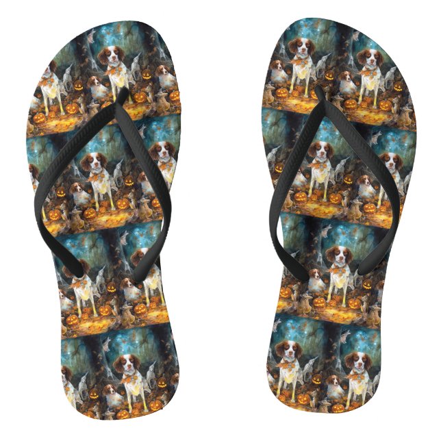 Halloween Brittany Spaniel With Pumpkins Scary Flip Flops (Footbed)