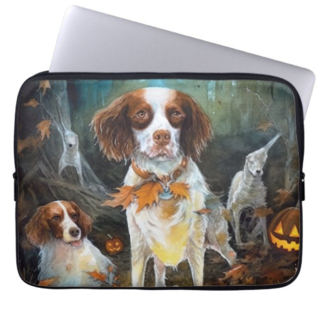 Halloween Brittany Spaniel With Pumpkins Scary Laptop Sleeve (Front)