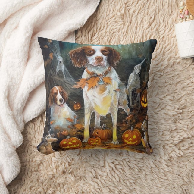 Halloween Brittany Spaniel With Pumpkins Scary Throw Pillow (Blanket)