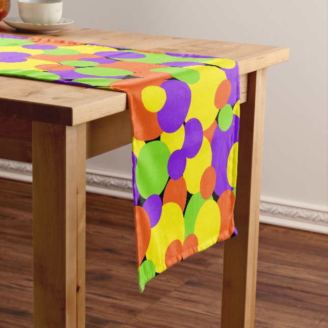 Halloween Colors | Circles | Short Table Runner (In Situ)