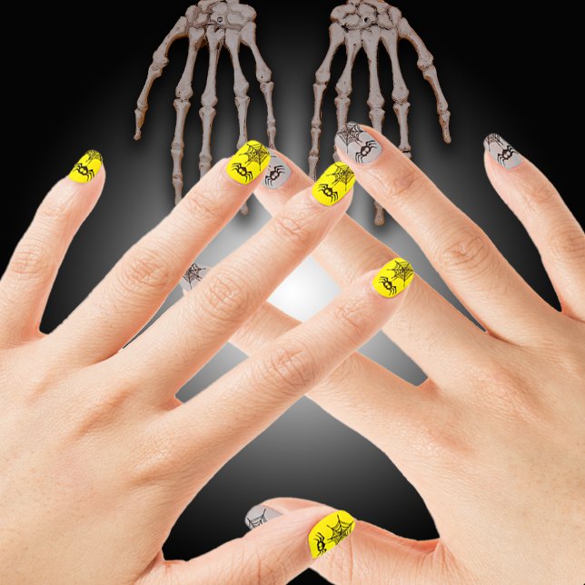 Halloween Creepy Crawlers Yellow Grey Minx Nail Art (Creator Uploaded)