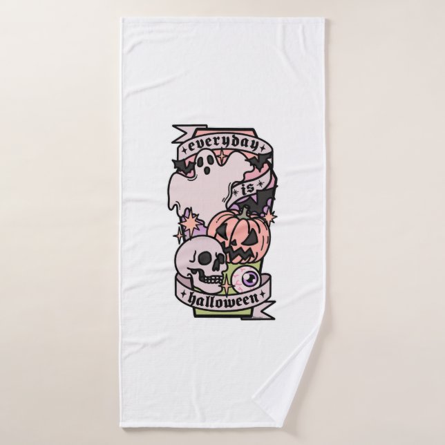 Halloween Everyday Bath Towel (Bath Towel)