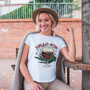 HALLOWEEN FUNNY HALLO-WINE WINE LOVER T-Shirt