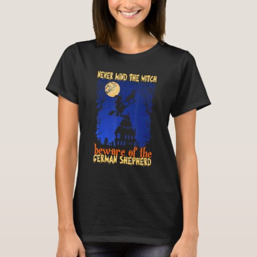 Halloween German Shepherd Beware Of The German She T-Shirt