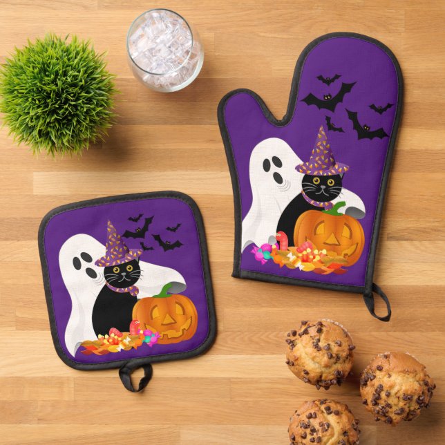 Halloween Ghost Black Cat Purple  Oven Mitt & Pot Holder Set (Top Down)