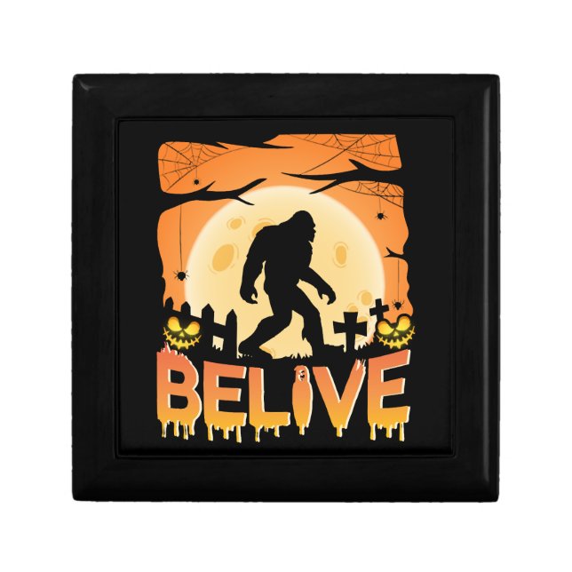 Halloween                                          gift box (Front)