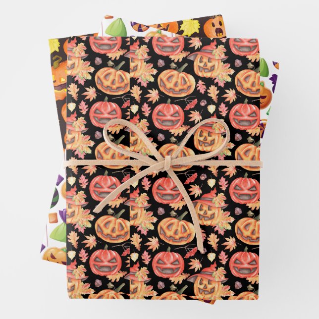 Halloween gift  wrapping paper sheets (In situ)