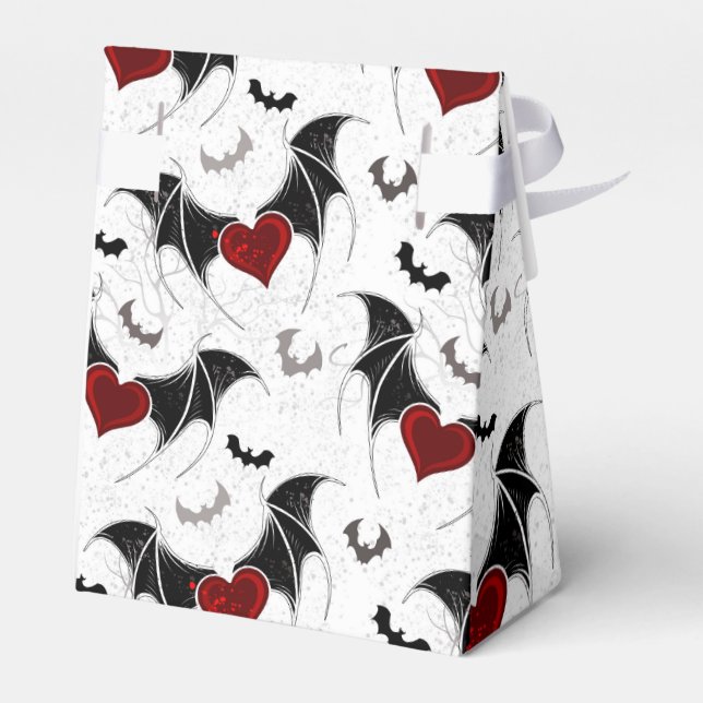 Halloween heart with black bat wings favor boxes (Back Side)