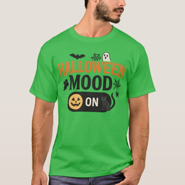 Halloween Mood Spooky Cat Design retro T-Shirt (Front)
