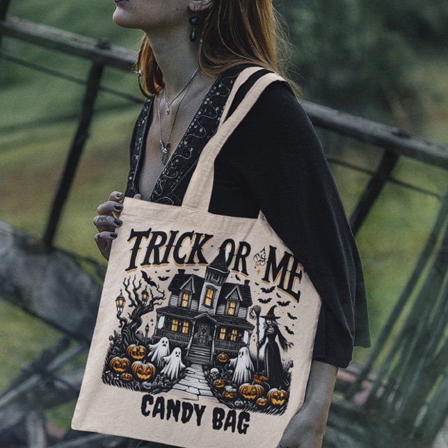 Halloween night: witches and pumpkins tote bag (Creator Uploaded)