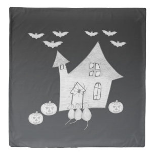 Halloween night with Haunted House, Bats, Pumpkins Duvet Cover
