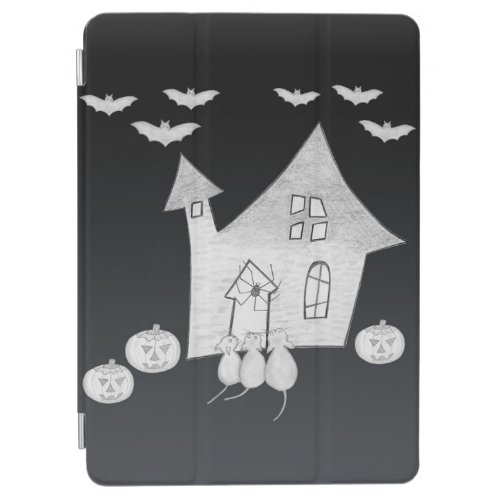 Halloween night with Haunted House Bats Pumpkins iPad Air Cover