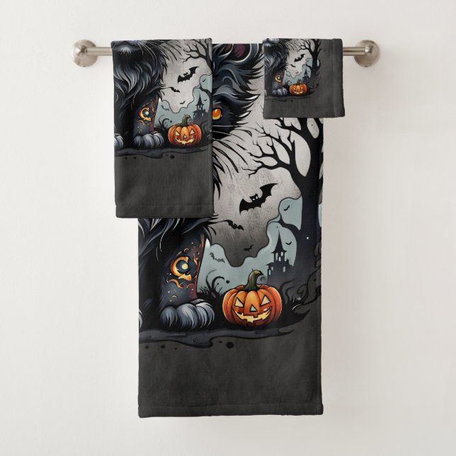 Halloween night with kitten and pumpkins. bath towel set (Insitu)