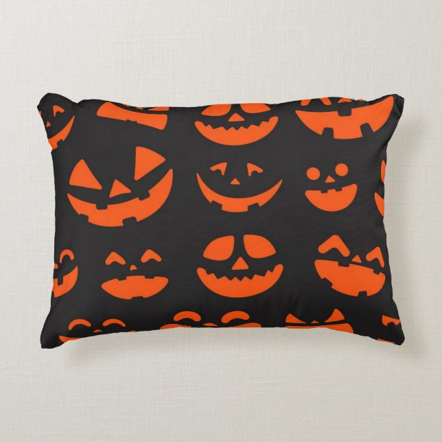Halloween pattern accent pillow (Front)