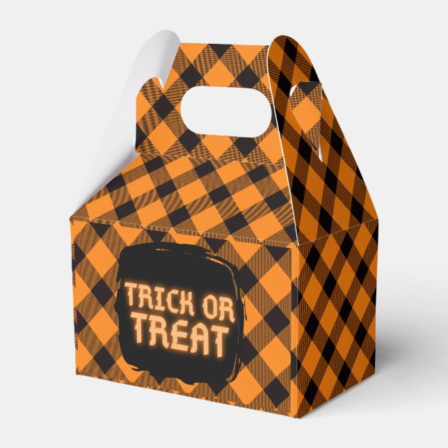 Halloween Plaid Pattern Favor Boxes (Front Side)