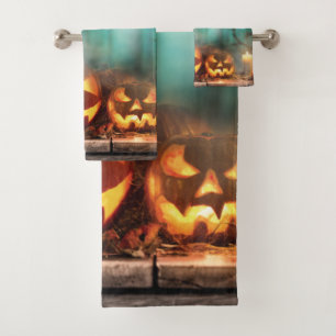 Halloween pumpkins and bats bath towel set