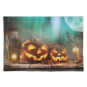 Halloween pumpkins and bats cloth placemat