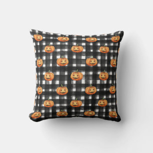 Halloween Pumpkins: Checkered Charm. Throw Pillow