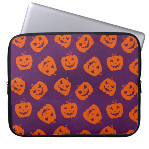 Halloween Pumpkins on Purple Background Pattern Laptop Sleeve