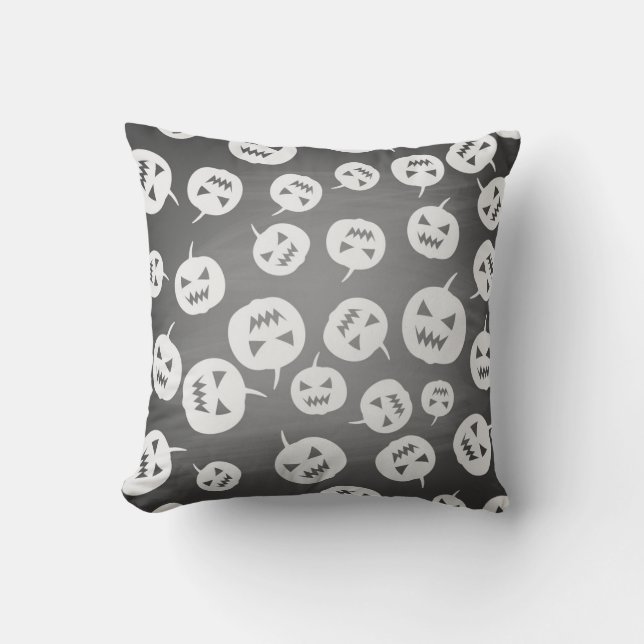 Halloween pumpkins throw pillow (Front)