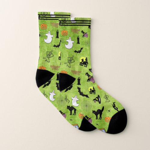 Halloween Random Iconic Pattern Green BG Socks