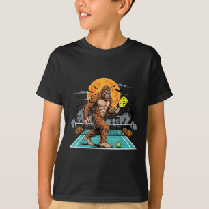 Halloween Sasquatch Ckleball Bigfoot Soky Moon  T-Shirt
