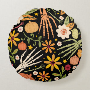 Halloween seamless pattern with bones and floral e round pillow