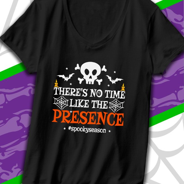 Halloween Spirit Skull Crossbones Funny Halloween T-Shirt (Creator Uploaded)