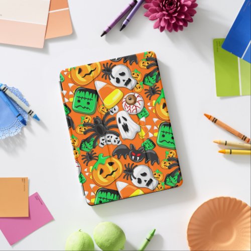 Halloween Spooky Candies Party    iPad Air Cover