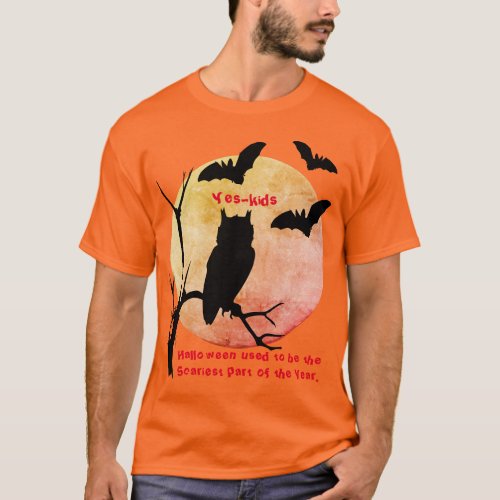 Halloween Spooky Thoughts _ Bats Moon Owl T_Shirt