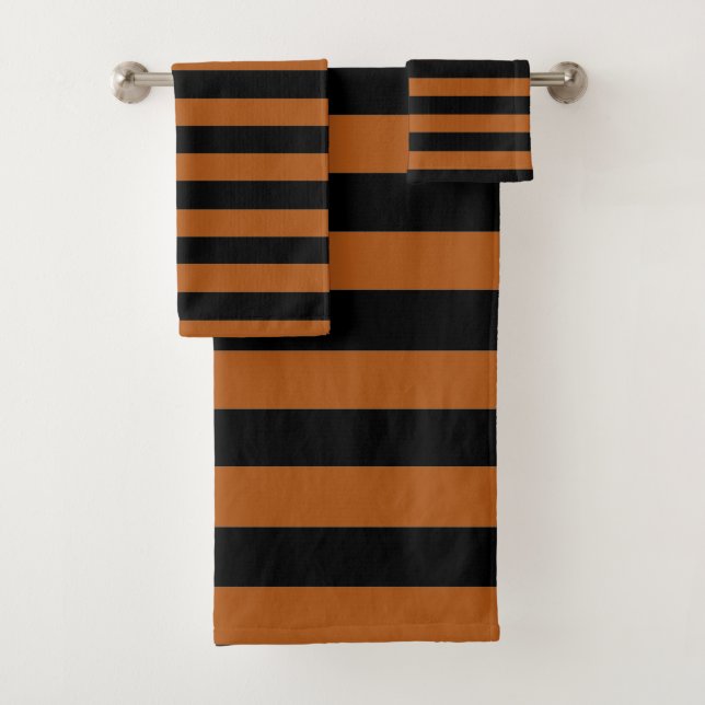 Halloween Stripes Bath Towel Set (Insitu)