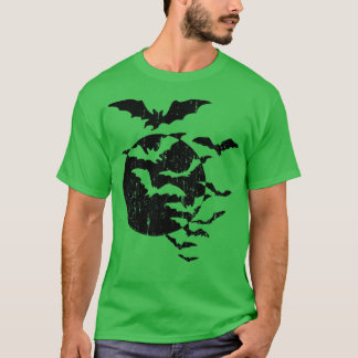 Halloween Swarm of Bats Full Moon Spooky Vintage A T-Shirt