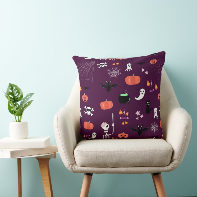 Halloween Throw Pillow (Chair)