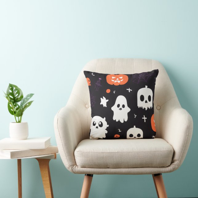 HALLOWEEN THROW PILLOW (Chair)