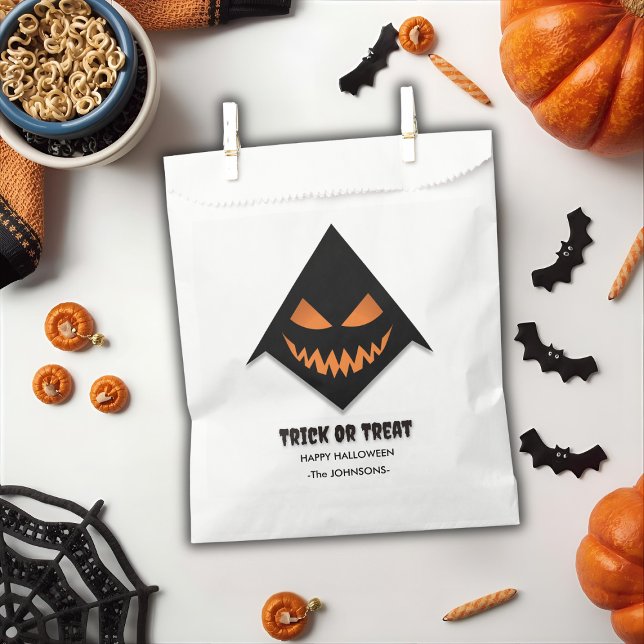 Halloween Trick or Treat  – Custom Scary Face Favor Bag (Creator Uploaded)