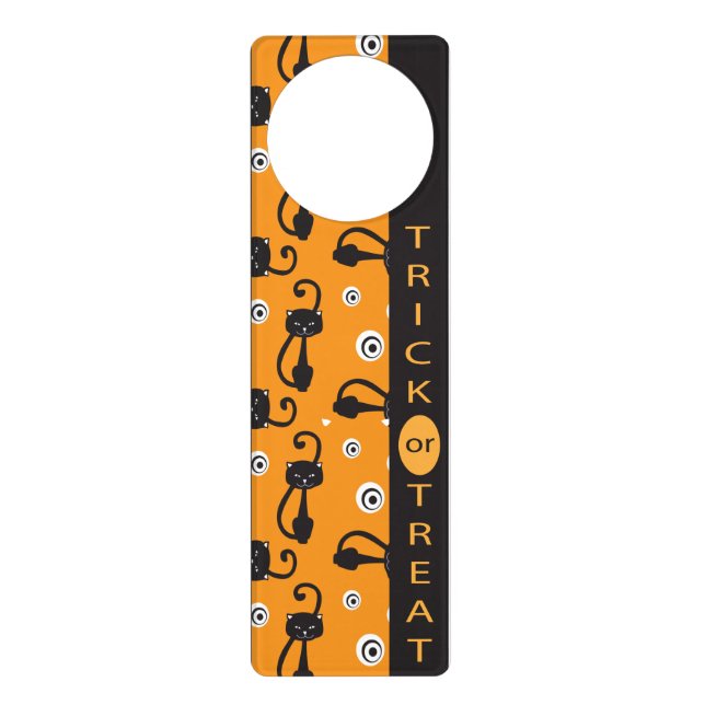 Halloween Trick or Treat Door Hanger (Front)