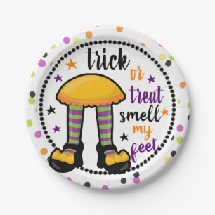 Halloween Trick or Treat Smell My Feet Party Paper Plates