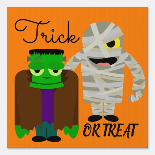 Halloween trick or treat spooky welcome sign