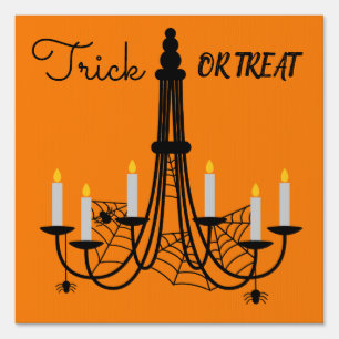 Halloween trick or treat spooky welcome sign