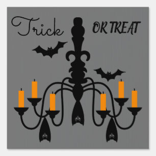 Halloween trick or treat spooky welcome sign