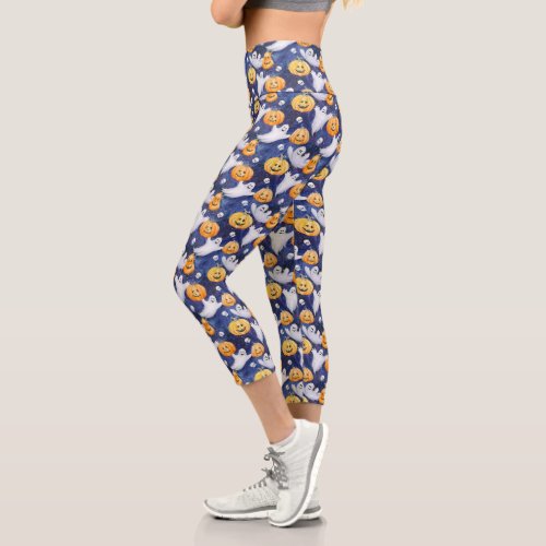 Halloween Watercolor Pattern Capri Leggings