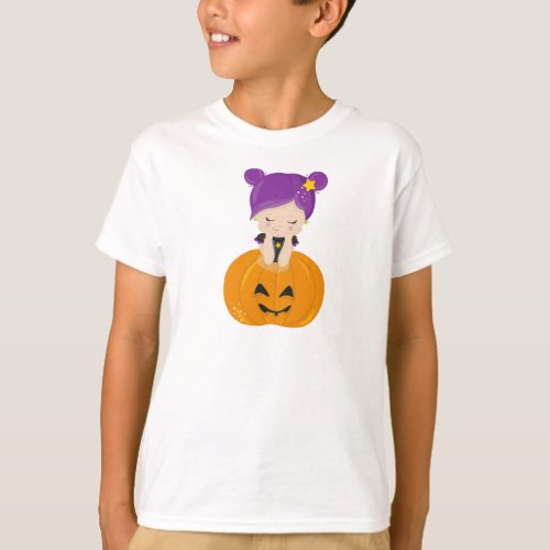 Halloween Witch Pumpkin Boo Trick Or Treat T_Shirt