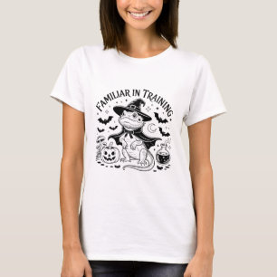Halloween Wizard Lizard Line Art Design T-Shirt