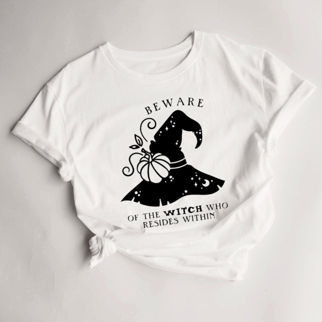 Halloween Womens T-Shirt Beware Of The Witch  (Creator Uploaded)