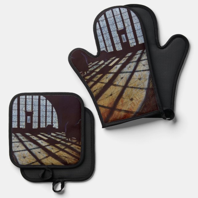 Halls of Freedom Ellis Island Oven Mitt & Pot Holder Set (Front/Back)