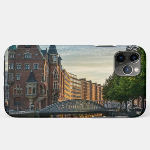 Hamburg Germany City View   iPhone 11 Pro Max Case