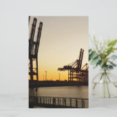 hamburg harbor (Standing Front)