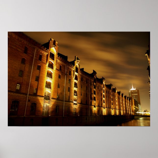 Hamburg - storage town at night poster (Front)