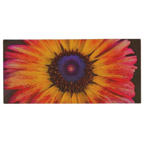 HAMbWG _ USB Flash Drive _ Gerber Daisy