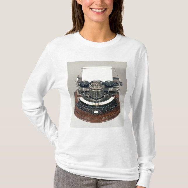 Hammond typewriter, with the ideal keyboard T-Shirt (Front)